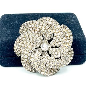 Vintage Rhinestone Brooch -- Seriously Sparkly!